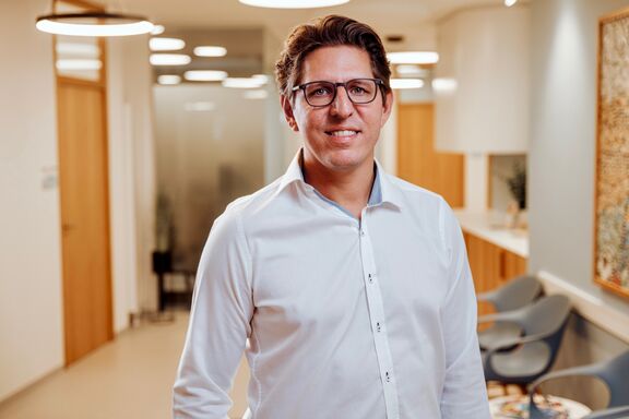 Dr Georg Brandl