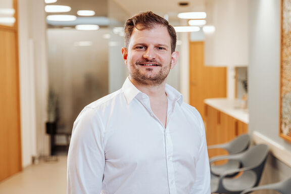 Dr Martin Eigenschink